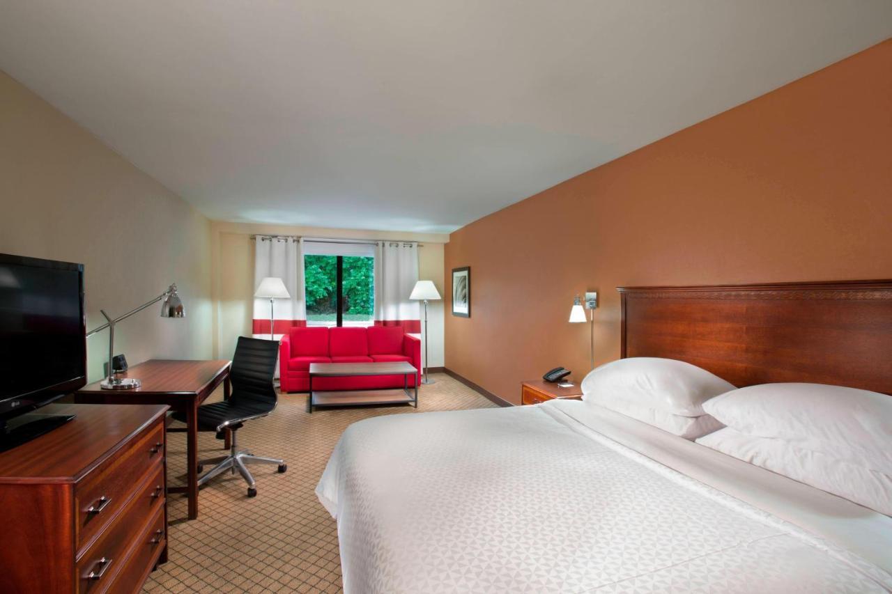 Doubletree By Hilton Manhattan, Ks Dış mekan fotoğraf